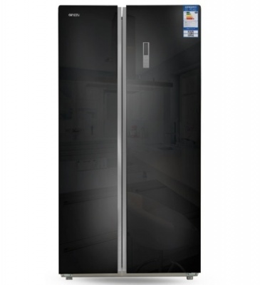 Холодильник Ginzzu Nfk-580 черное стекло
