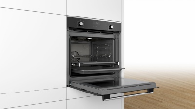 Духовой шкаф Bosch Hbg237ys0r