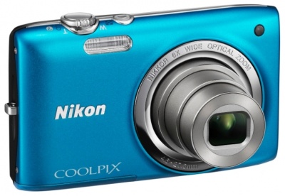 Фотоаппарат Nikon Coolpix S2700 Red