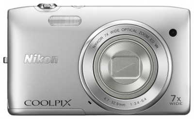 Фотоаппарат Nikon Coolpix S3500 red