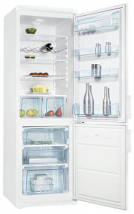 Холодильник Electrolux Erb 34090W