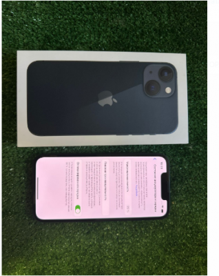 Apple iPhone 13 mini 256Gb черный (Б/У) без царапин