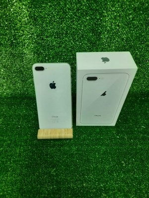 apple Iphone 8 plus 64Gb silver Ростест (Б/У)