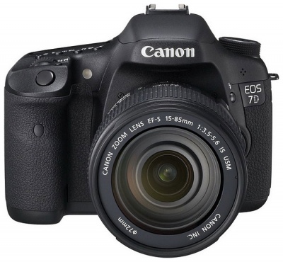 Фотоаппарат Canon Eos 7D Kit Ef 50 f 1.8 Ii